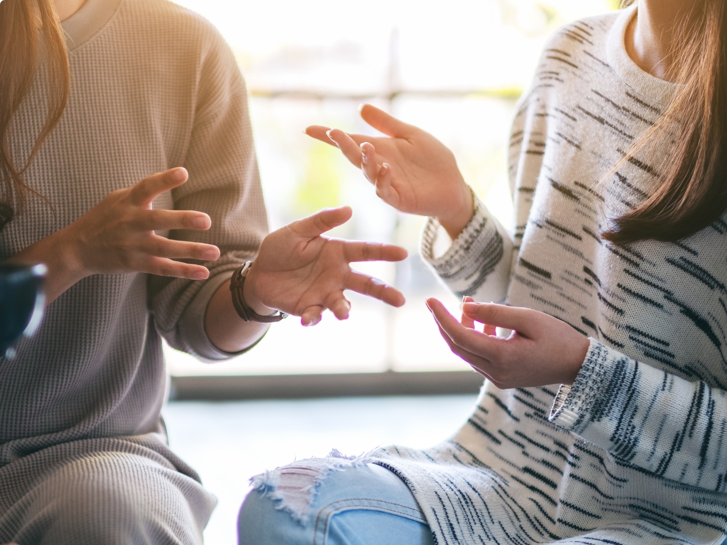 Os escuchamos y exploramos oportunidades.